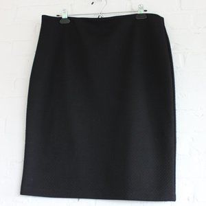 Black textured stretch pencil skirt